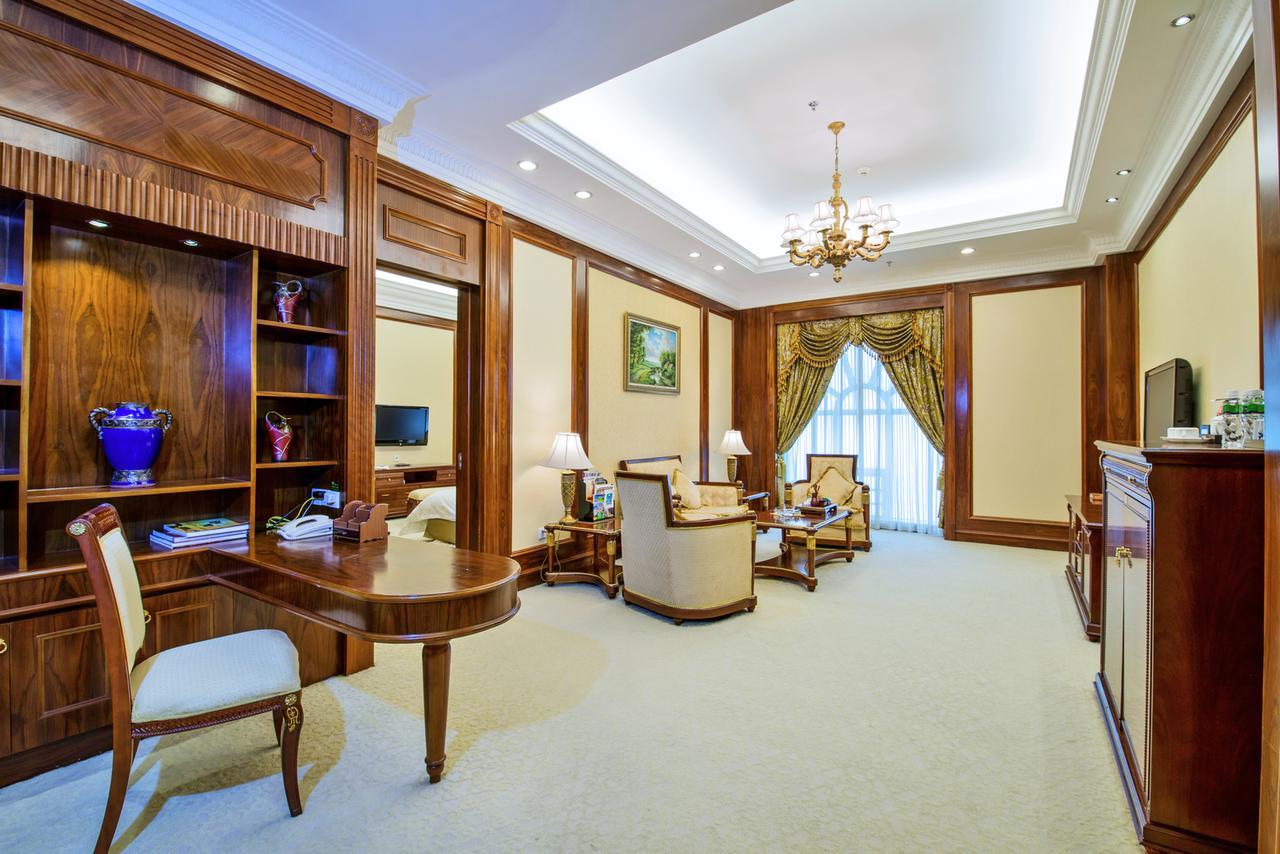 Gladden Hotel Jiangmen Εξωτερικό φωτογραφία