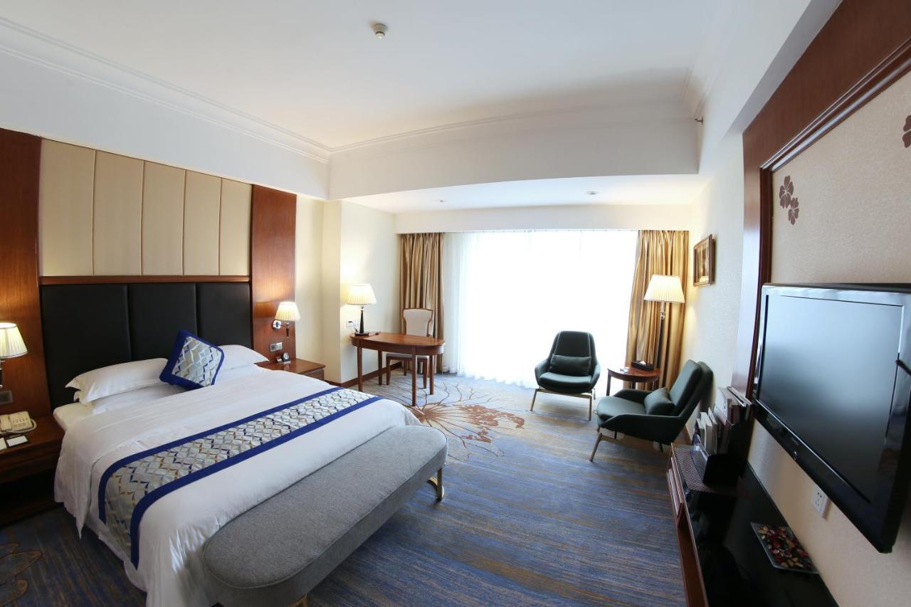 Gladden Hotel Jiangmen Εξωτερικό φωτογραφία