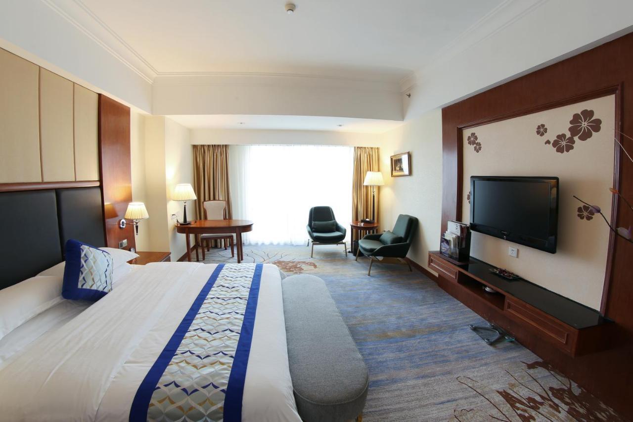 Gladden Hotel Jiangmen Εξωτερικό φωτογραφία